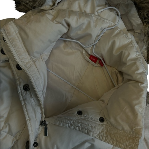 Women's Puffer Jacket with Faux Fur Hood - Picture 4 of 5